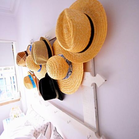Sombrero Apartment Graca Lisbon Room photo